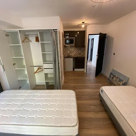 ゲストハウス Frontignan, Studio 2 En Coliving *